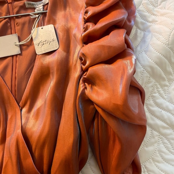 FREE PEOPLE - BTFL LIFE iridescent blue rust pink puff sleeve jumpsuit - Picture 2 of 8